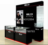 ��ɫ���Უ���ֱ�չʾ������